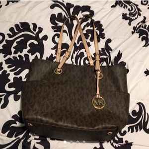 michael kors purse